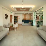 Aquarius Aparthotel 4*