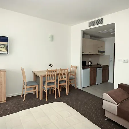Aquarius 4* Miškovec